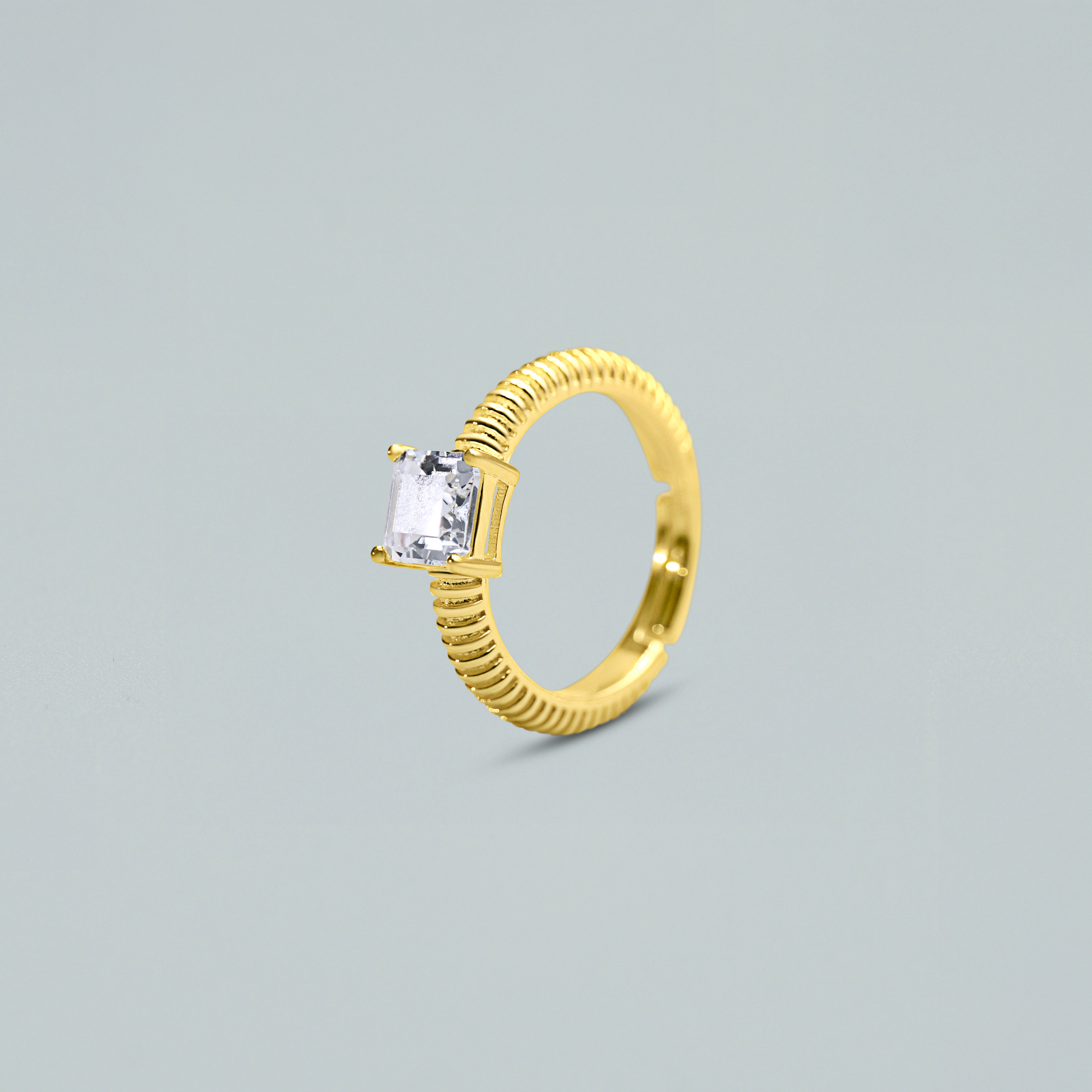 Anello "Timeless Glow" – Argento 925 con Finitura Dorata