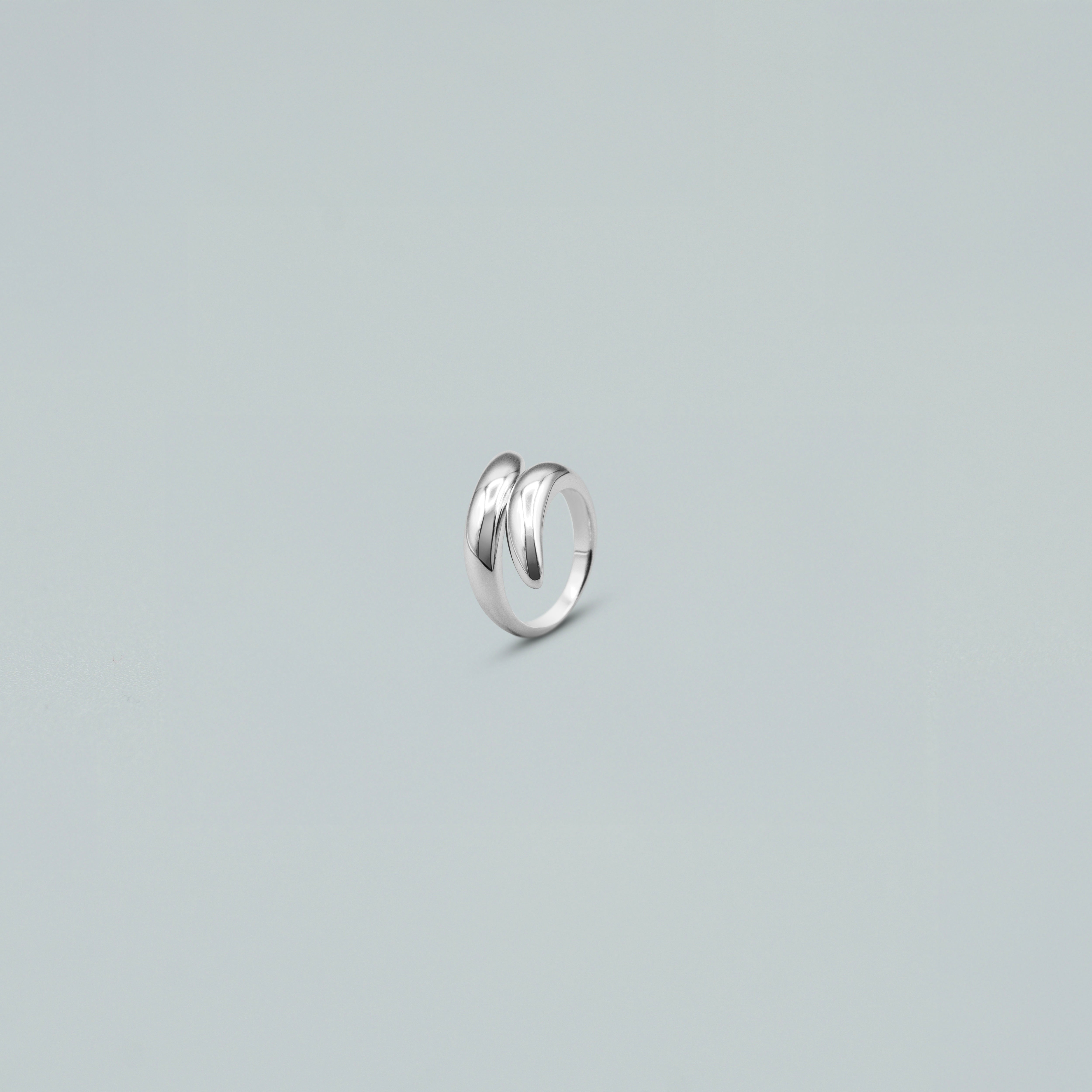 Anello "Pure Wave" – Argento 925